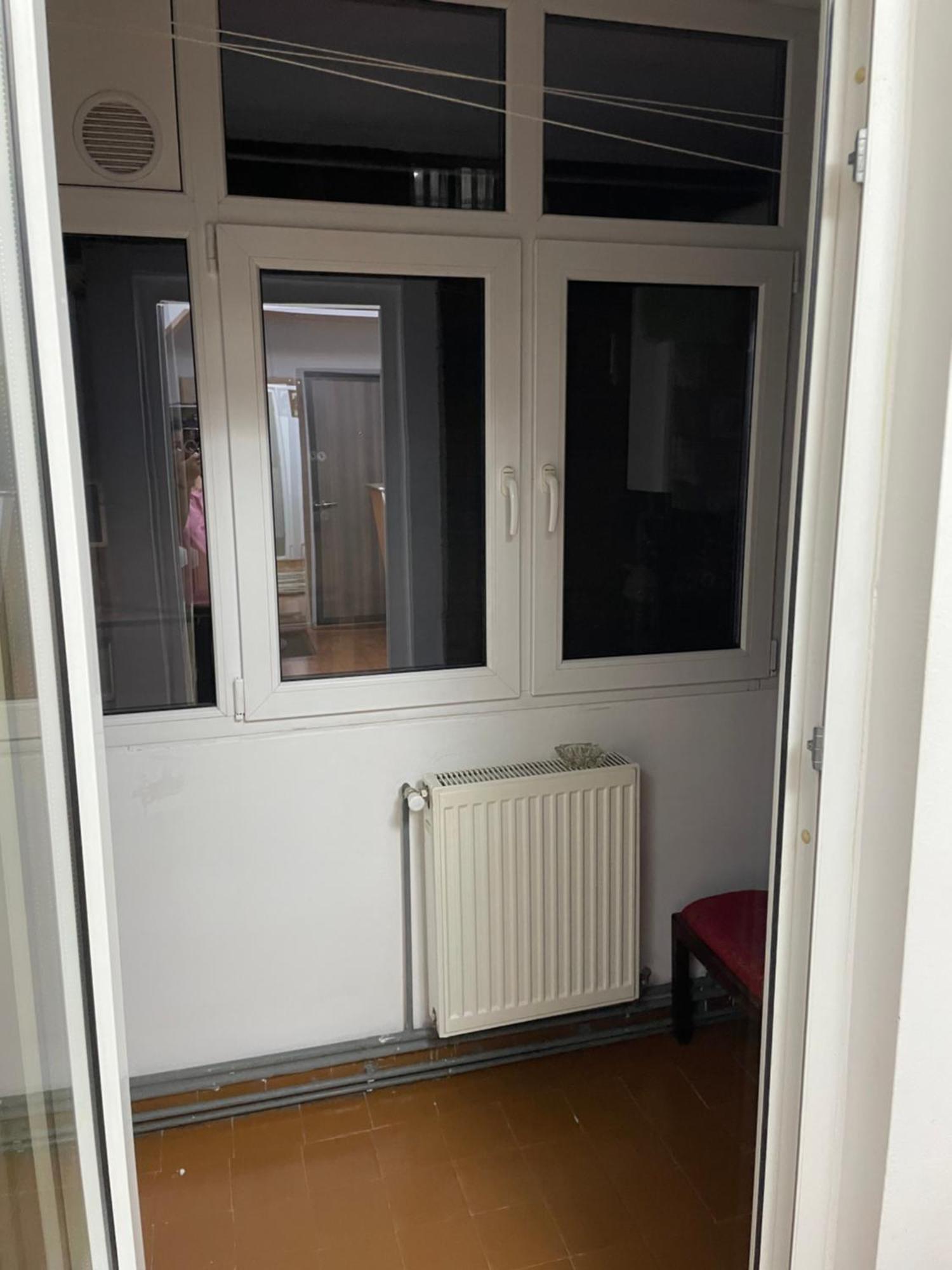 Apartament Petroşani Eksteriør bilde